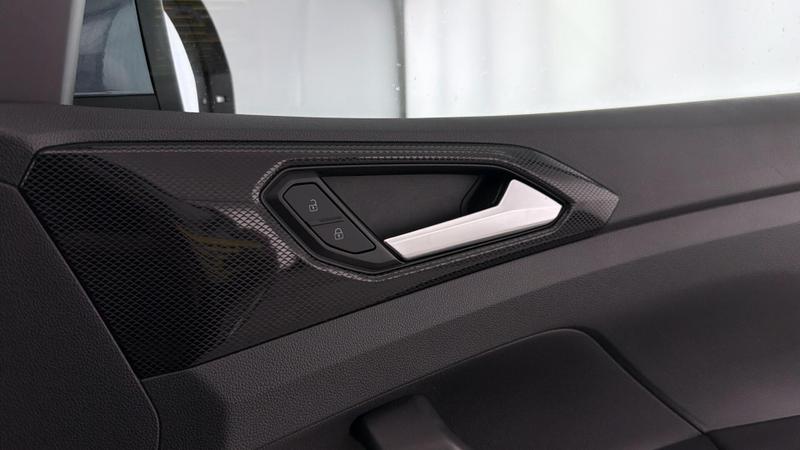 Used Volkswagen T-Cross 2024 for sale - 76684988: Photo 20