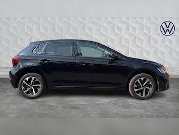 Used Volkswagen Polo 2024 for sale - 79060440: Photo