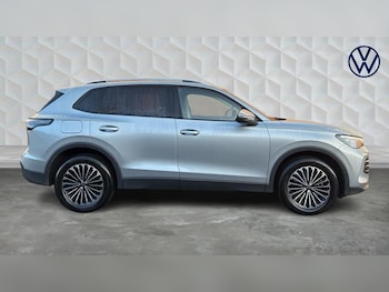 Used Volkswagen Tiguan 2025 for sale - 76984800: Photo