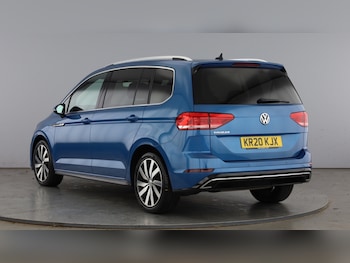 Used Volkswagen Touran 2020 for sale - 77851553: Photo
