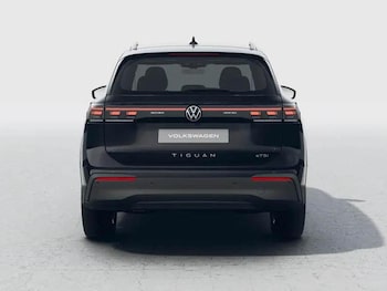 Used Volkswagen Tiguan undefined for sale - 77447416: Photo