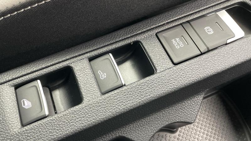 Used Volkswagen T-Roc 2022 for sale - 75997356: Photo 17