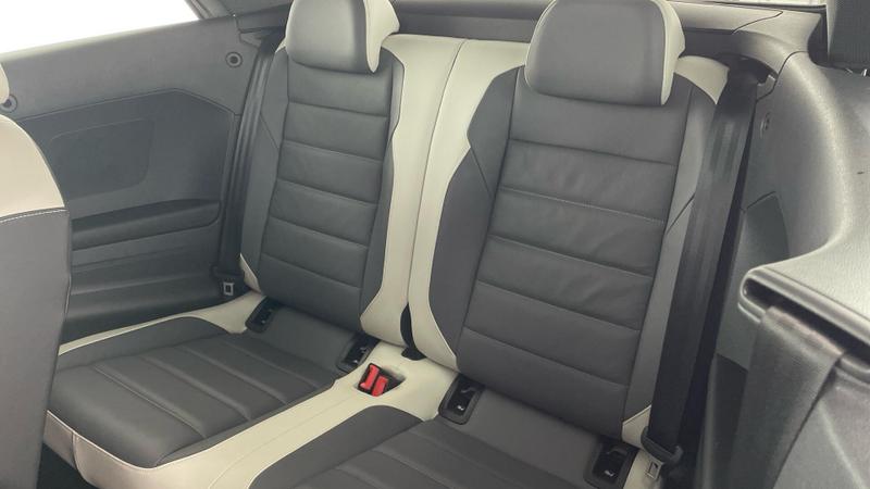 Used Volkswagen T-Roc 2022 for sale - 75997356: Photo 32