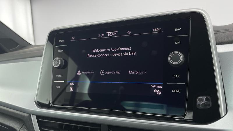 Used Volkswagen T-Roc 2022 for sale - 75997356: Photo 7