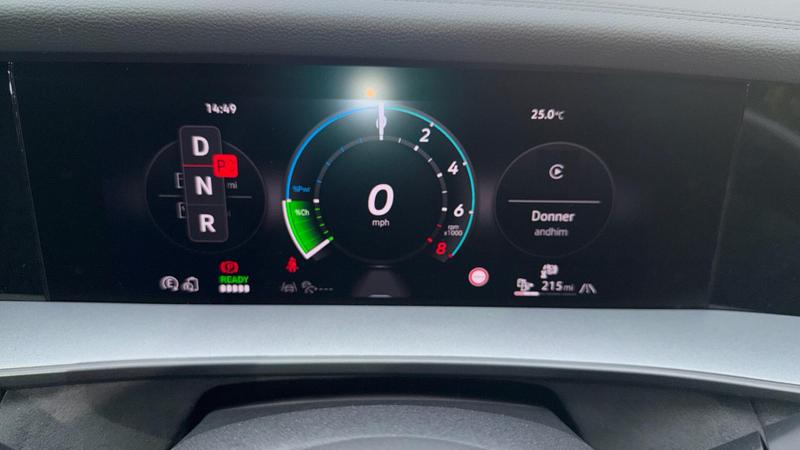 Used Volkswagen Touran 2025 for sale - 76117646: Photo 30