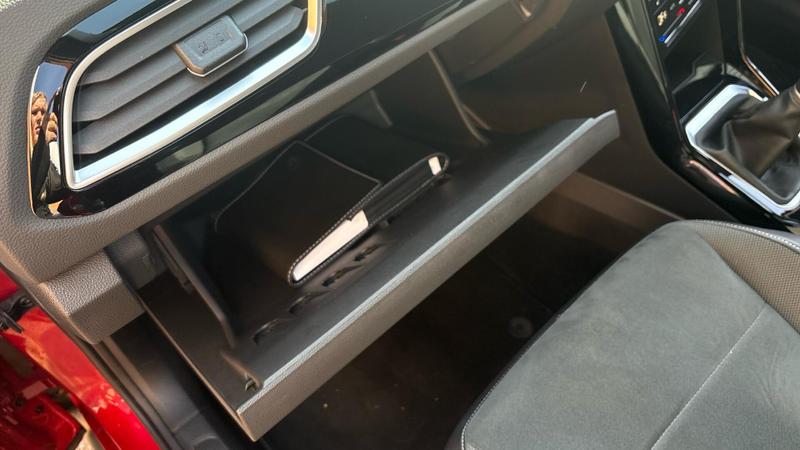 Used Volkswagen T-Roc 2022 for sale - 76028156: Photo 21