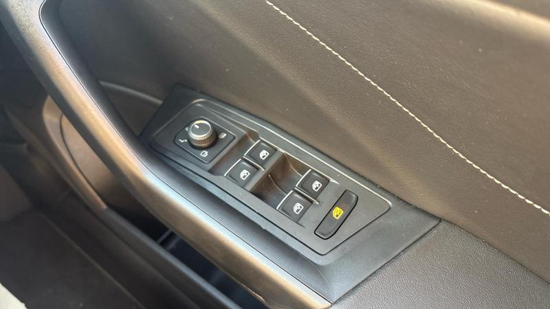 Used Volkswagen T-Roc 2022 for sale - 76028156: Photo 30