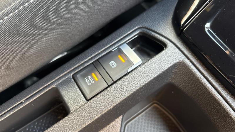 Used Volkswagen T-Roc 2022 for sale - 76028156: Photo 39