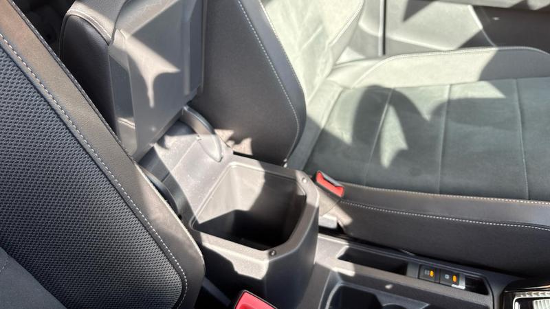 Used Volkswagen T-Roc 2022 for sale - 76028156: Photo 41