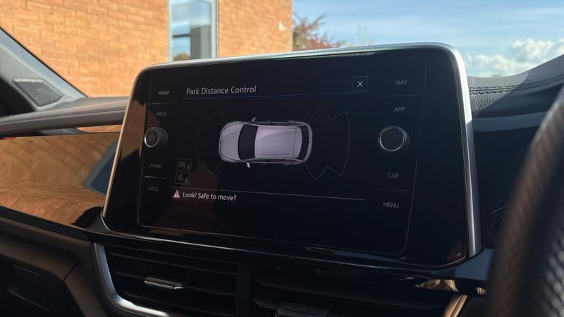 Used Volkswagen T-Roc 2022 for sale - 76028156: Photo 45