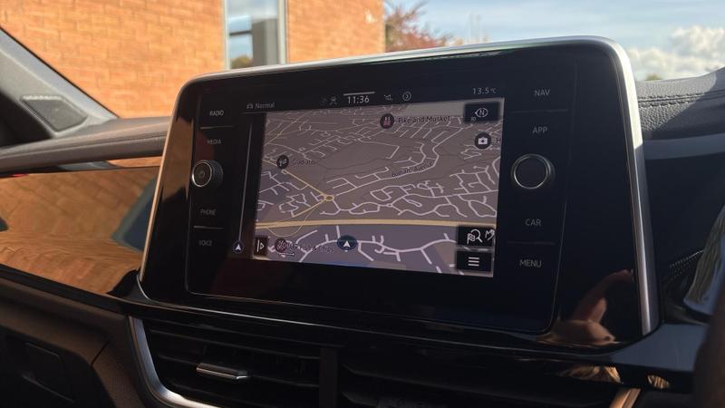 Used Volkswagen T-Roc 2022 for sale - 76028156: Photo 46
