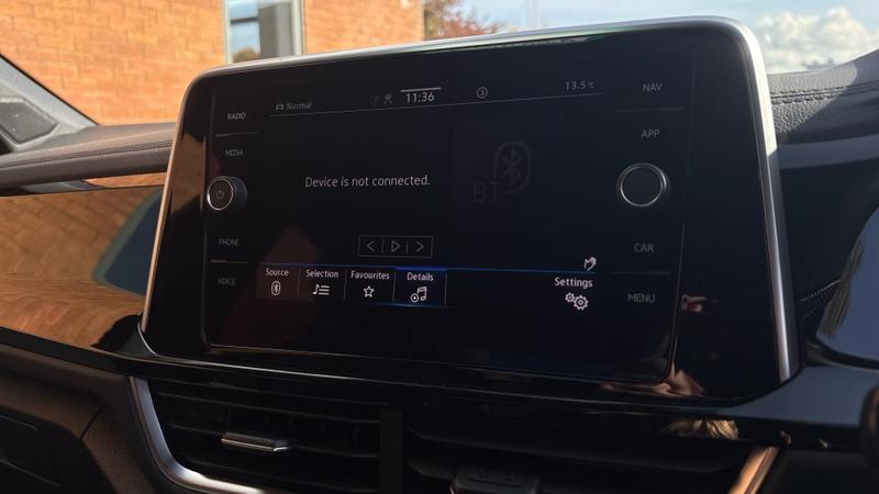 Used Volkswagen T-Roc 2022 for sale - 76028156: Photo 52