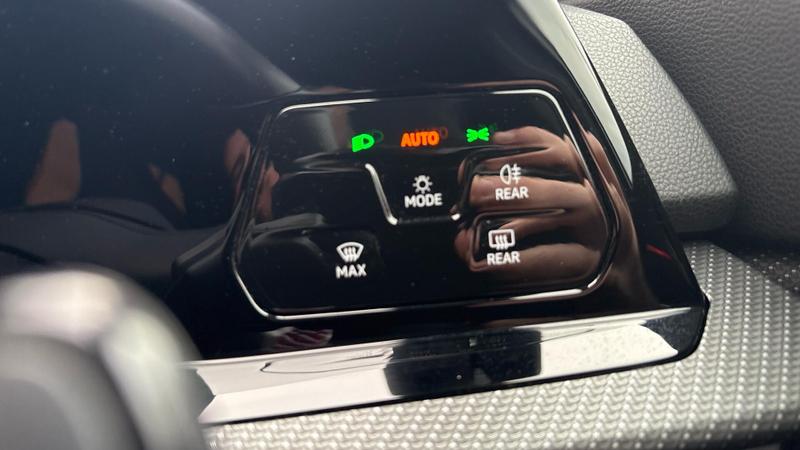 Used Volkswagen Golf 2024 for sale - 75935145: Photo 14