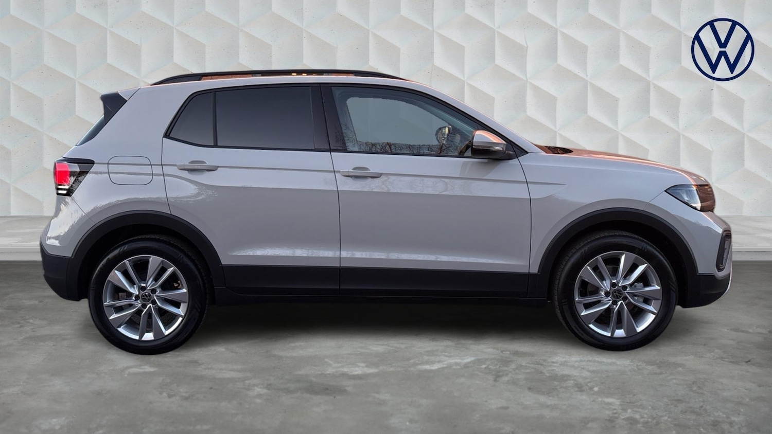 Used Volkswagen T-Cross 2025 for sale - 77506499: Photo 4