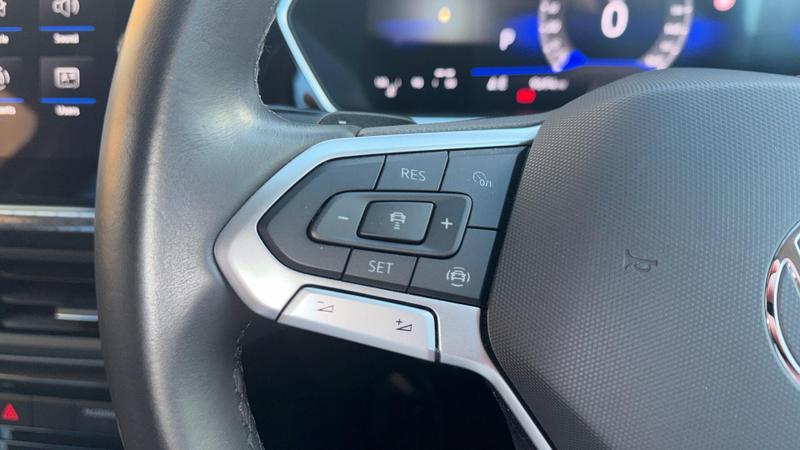 Used Volkswagen T-Cross 2023 for sale - 77088183: Photo 24