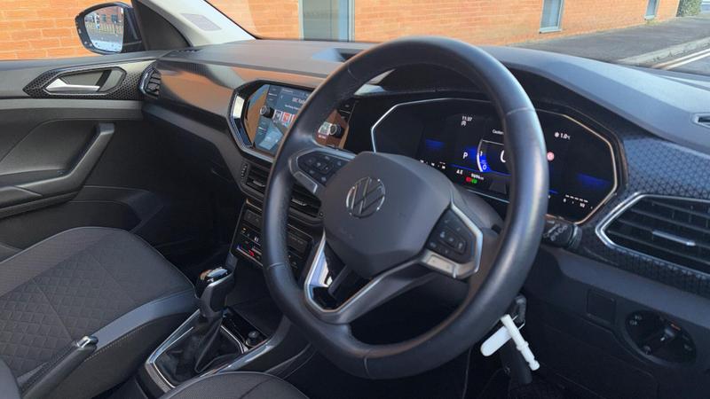 Used Volkswagen T-Cross 2023 for sale - 77088183: Photo 6
