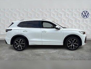 Used Volkswagen Tiguan 2024 for sale - 79031833: Photo
