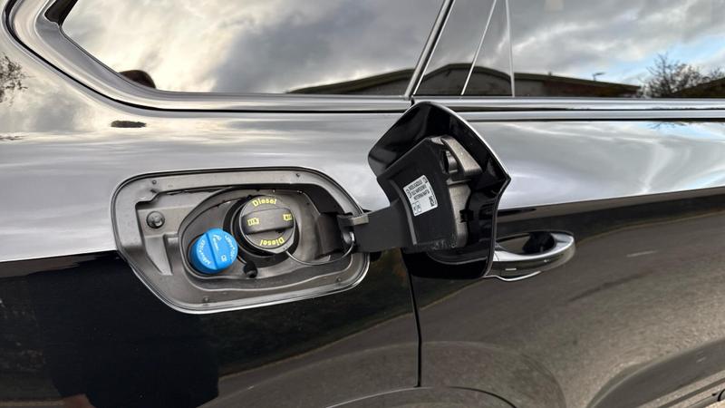 Used Volkswagen Touareg 2025 for sale - 76494713: Photo 12