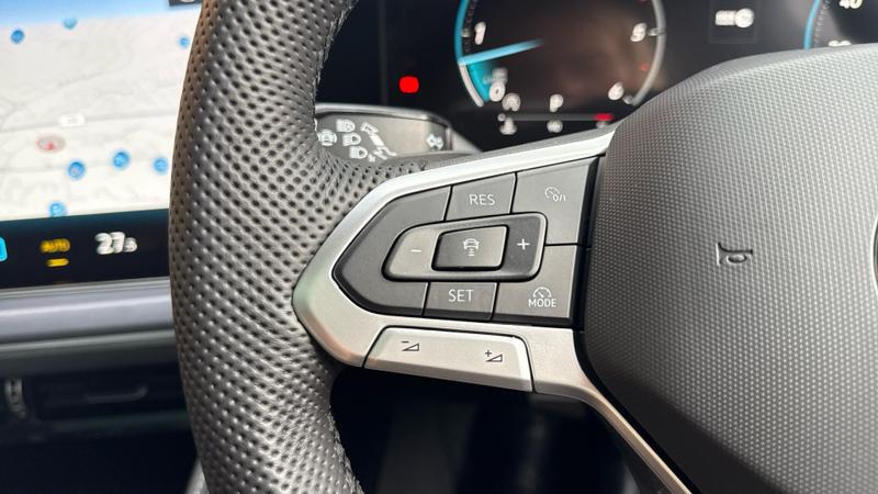 Used Volkswagen Touareg 2025 for sale - 76494713: Photo 28