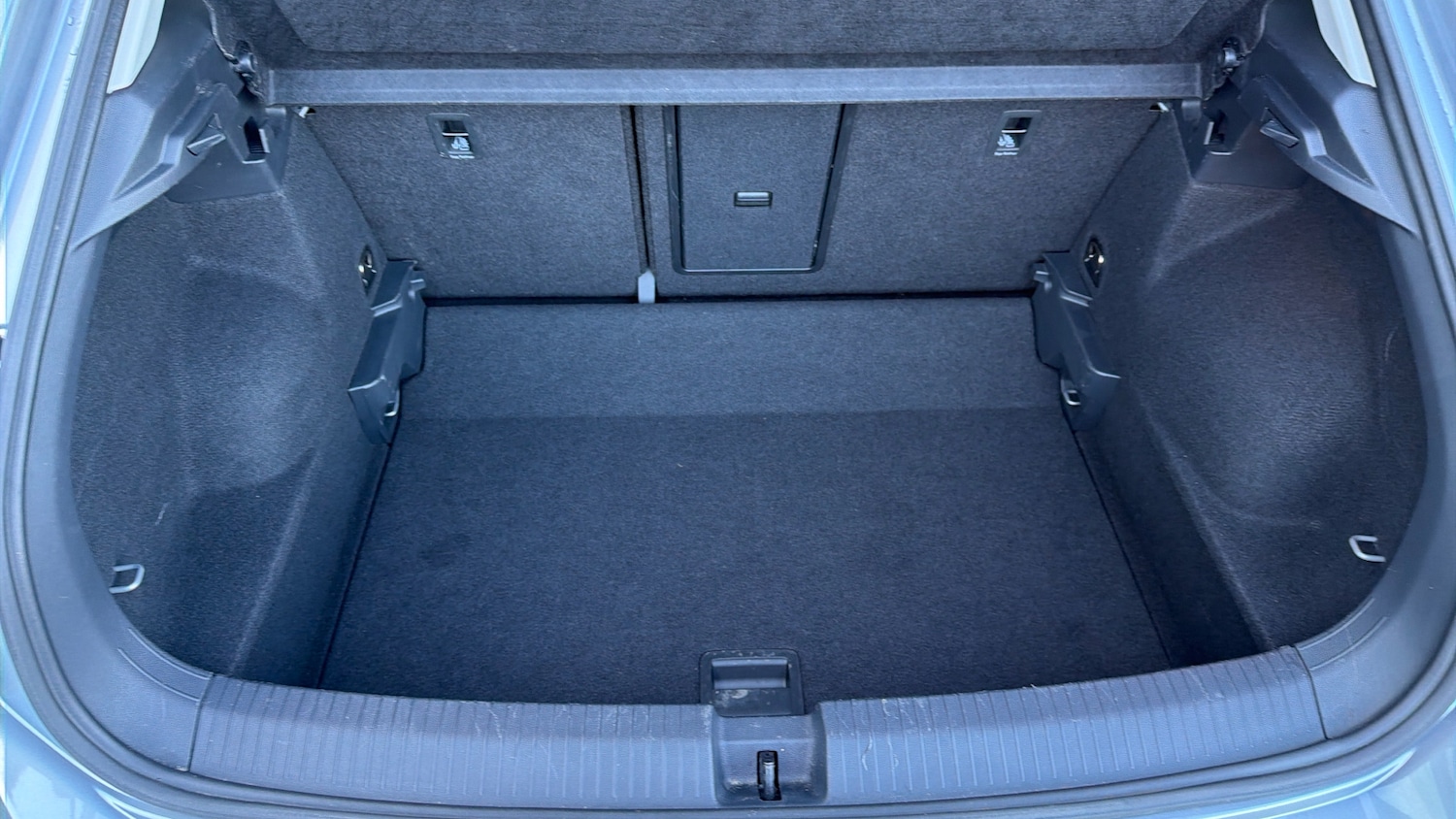 Used Volkswagen T-Roc 2023 for sale - 78135106: Photo 14