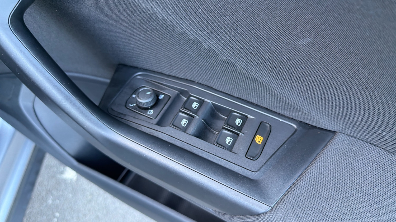 Used Volkswagen T-Roc 2023 for sale - 78135106: Photo 22