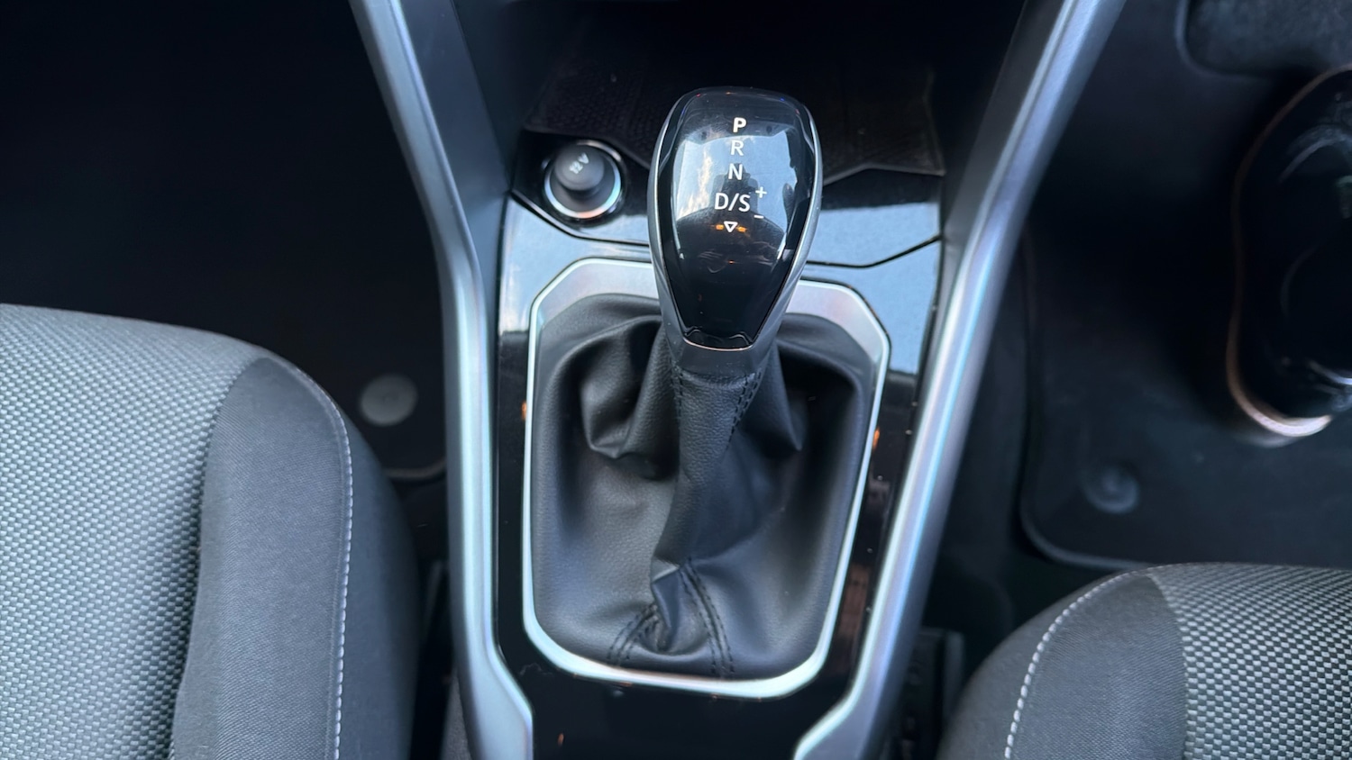 Used Volkswagen T-Roc 2023 for sale - 78135106: Photo 27