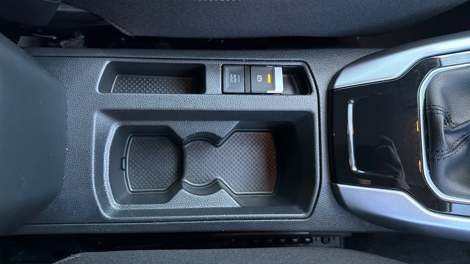 Used Volkswagen T-Roc 2023 for sale - 78135106: Photo 28