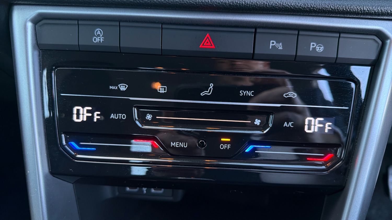 Used Volkswagen T-Roc 2023 for sale - 78135106: Photo 29