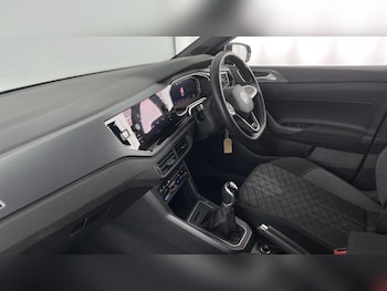 Used Volkswagen Polo 2023 for sale - 75213487: Photo