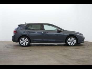 Used Volkswagen Golf 2024 for sale - 74885776: Photo