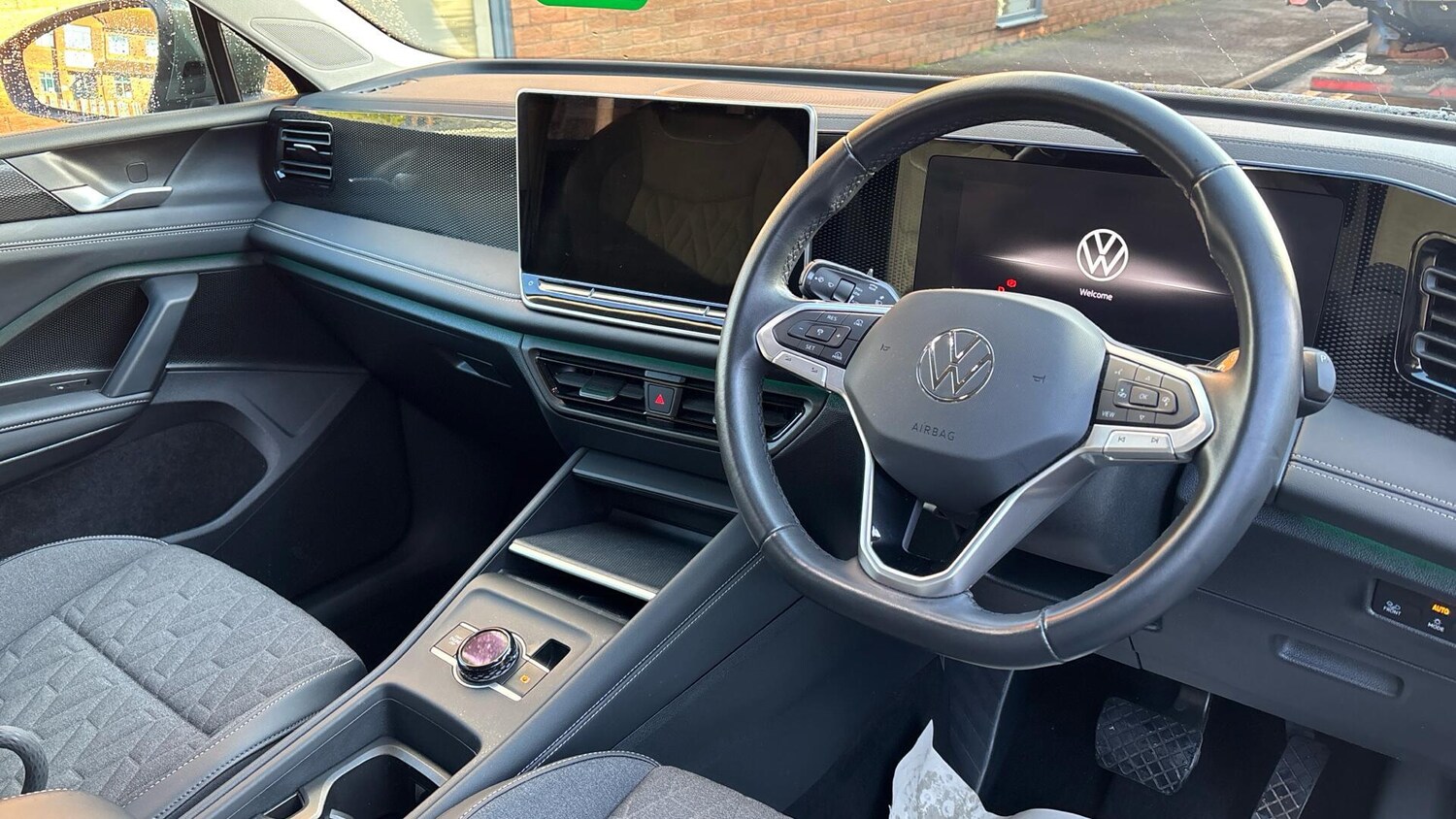 Used Volkswagen Tiguan 2024 for sale - 77602285: Photo 6