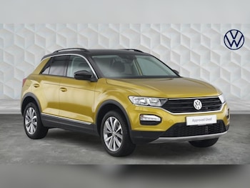 Used Volkswagen T-Roc 2020 for sale - 75504842: Photo