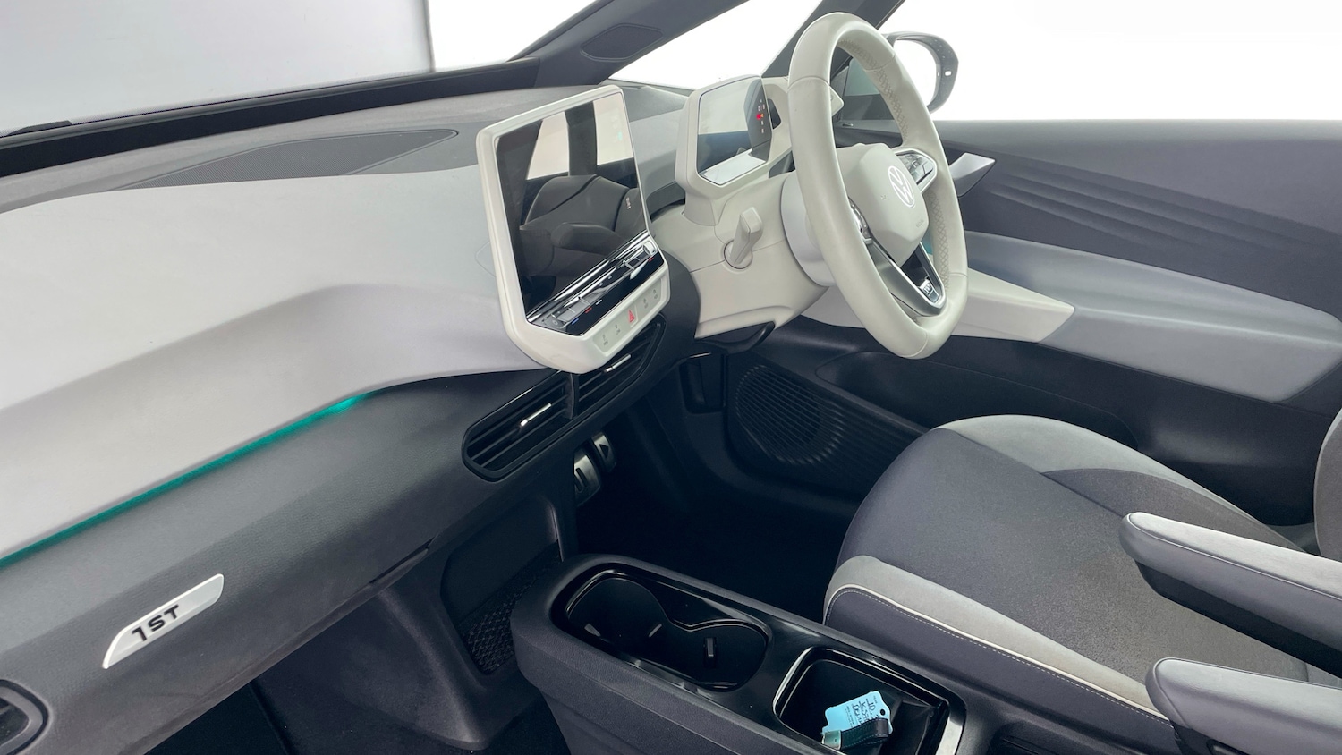 Used Volkswagen ID.3 2020 for sale - 78028076: Photo 2