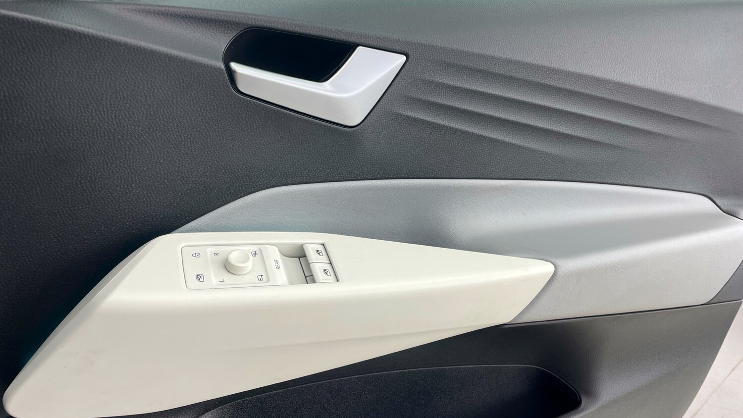 Used Volkswagen ID.3 2020 for sale - 78028076: Photo 20