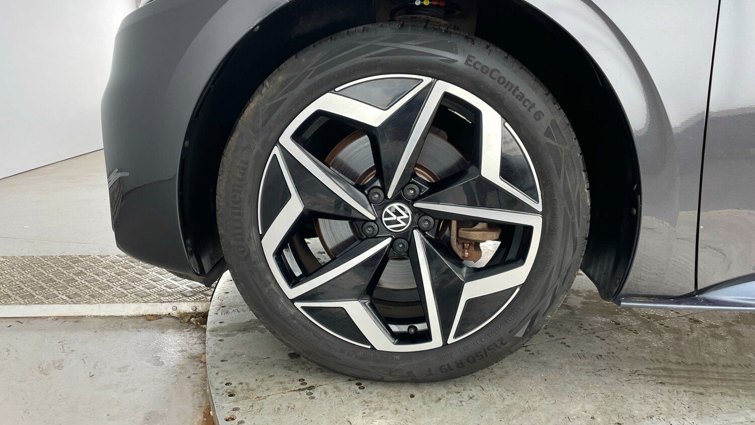 Used Volkswagen ID.3 2020 for sale - 78028076: Photo 32