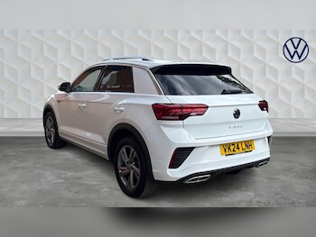 Used Volkswagen T-Roc 2024 for sale - 78736432: Photo