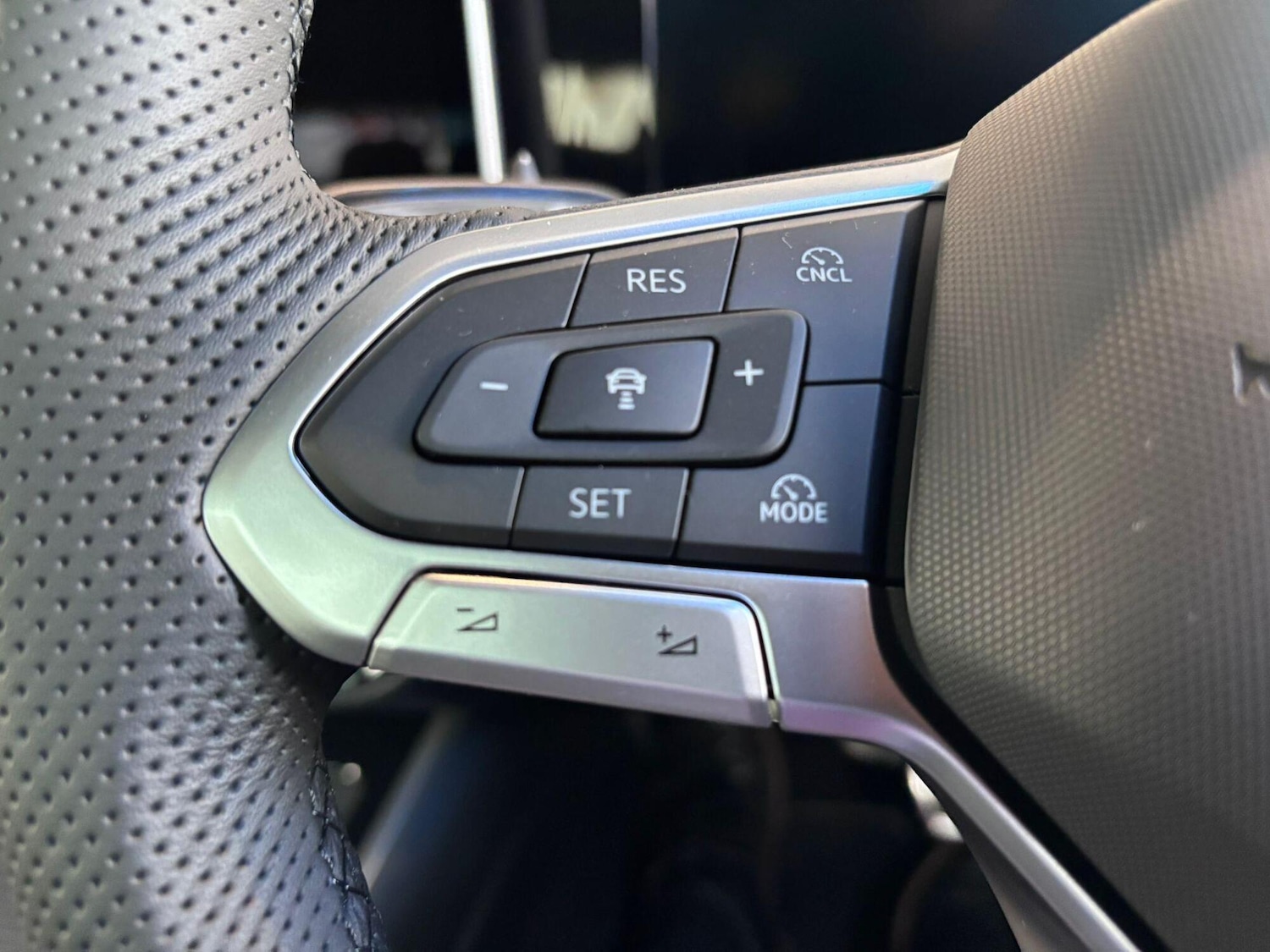 Used Volkswagen Passat for sale - 78202236: Photo 21