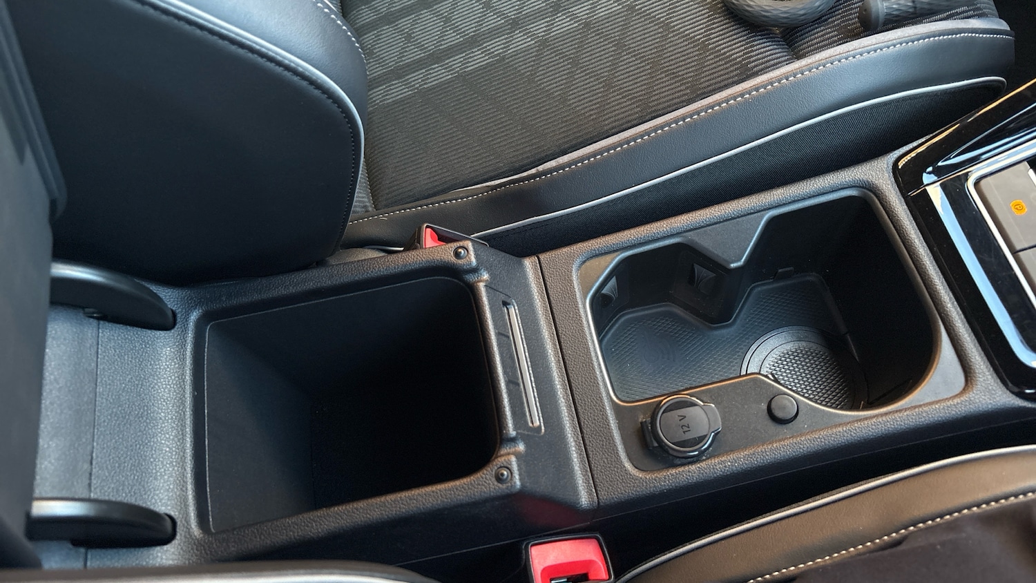 Used Volkswagen Golf 2024 for sale - 77602177: Photo 28