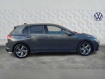 Used Volkswagen Golf 2024 for sale - 77602177: Photo