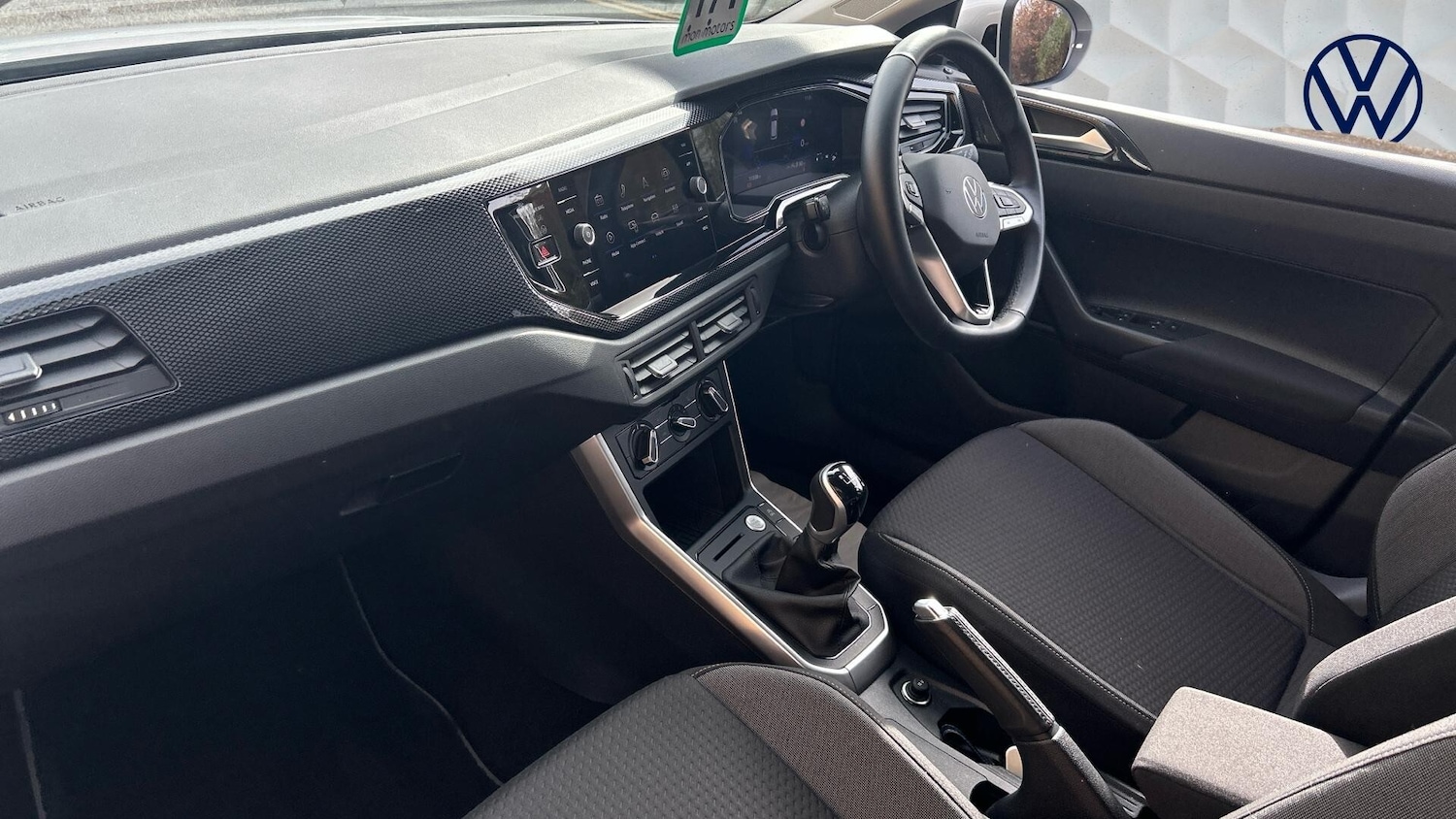 Used Volkswagen Taigo 2025 for sale - 78202227: Photo 2