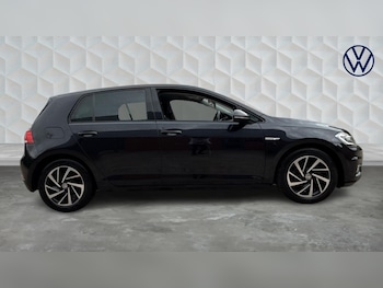 Used Volkswagen Golf 2020 for sale - 78757433: Photo