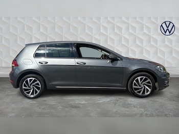 Used Volkswagen Golf 2019 for sale - 78953681: Photo