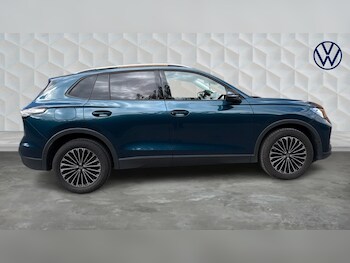 Used Volkswagen Tiguan 2024 for sale - 78736427: Photo