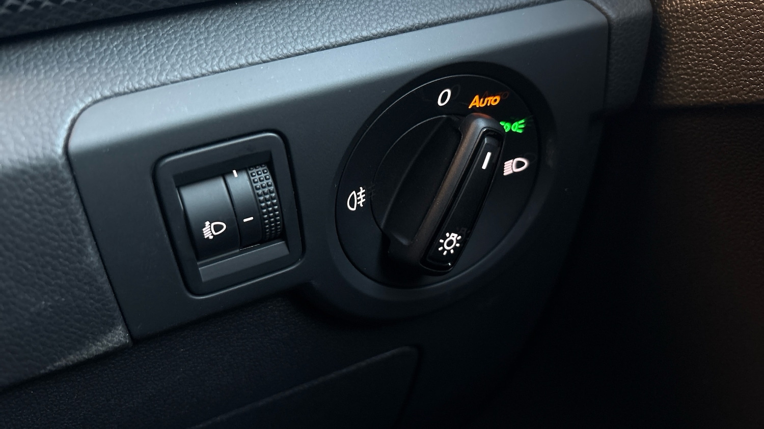 Used Volkswagen T-Cross 2025 for sale - 77602254: Photo 31