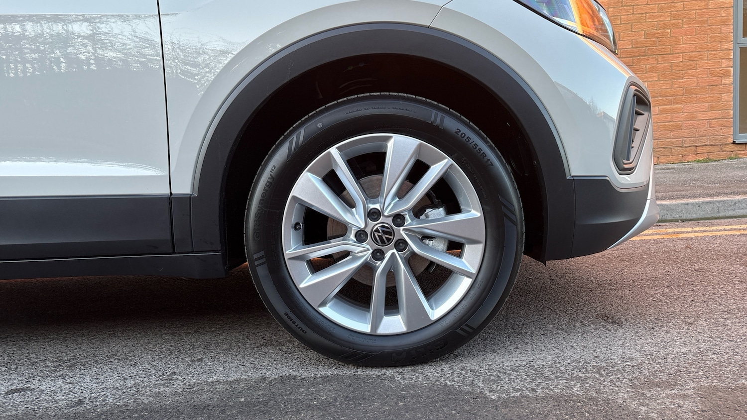 Used Volkswagen T-Cross 2025 for sale - 77602254: Photo 5
