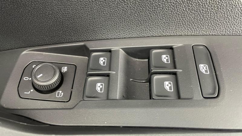 Used Volkswagen T-Cross 2024 for sale - 76467760: Photo 19