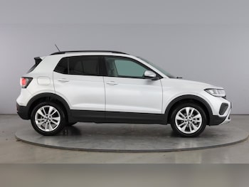 Used Volkswagen T-Cross 2024 for sale - 76467760: Photo