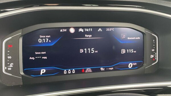 Used Volkswagen T-Roc 2023 for sale - 75457421: Photo 25