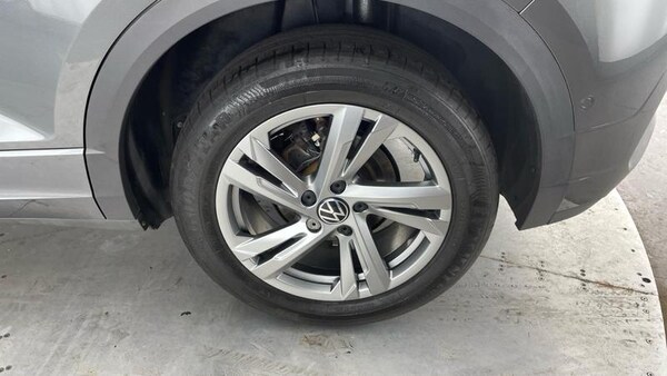 Used Volkswagen T-Roc 2023 for sale - 75457421: Photo 28
