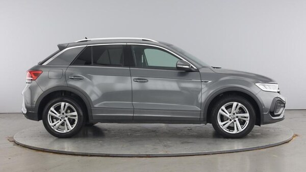 Used Volkswagen T-Roc 2023 for sale - 75457421: Photo 4